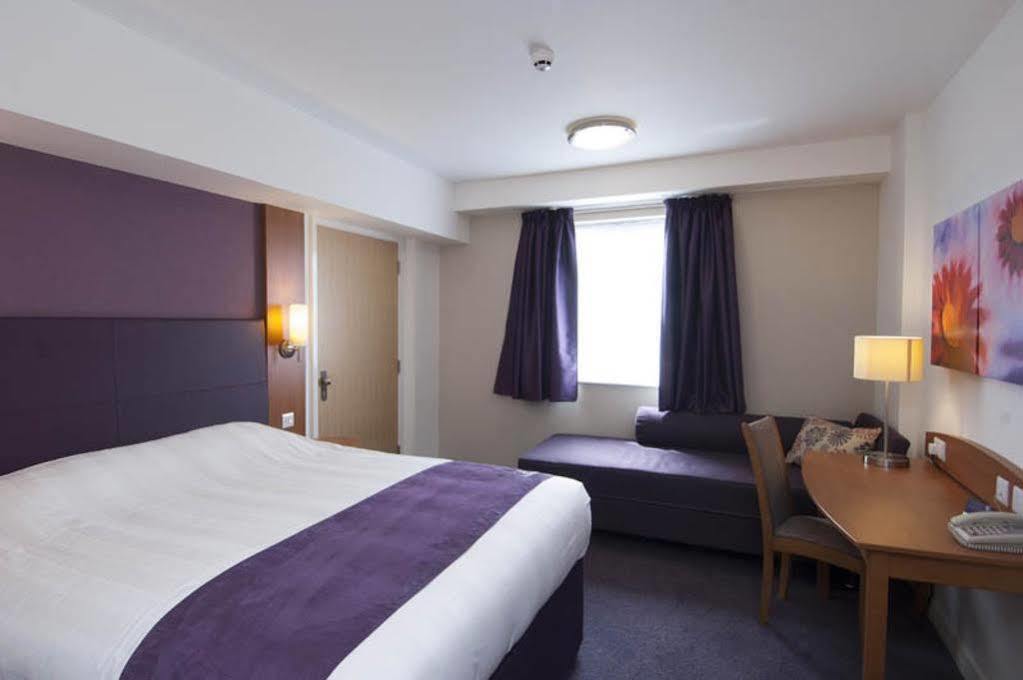 Premier Inn Chelmsford Eksteriør bilde